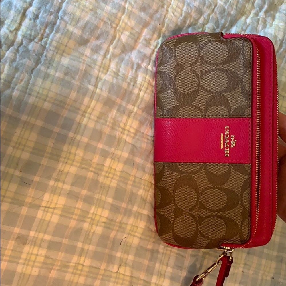 Coach wallet